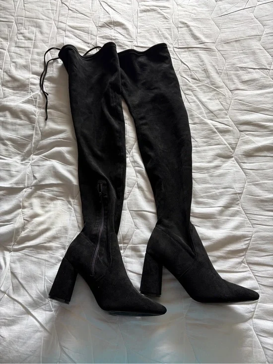 Black Over-the-Knee Block Heel Boots with Side Zip
