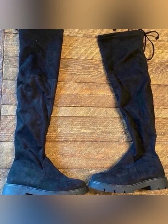 Women’s Black Over-the-Knee Suede Boots (Size 7)