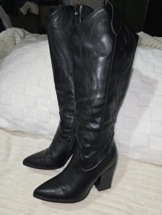 Black Western Knee-High Heeled Boots