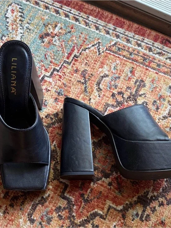 Liliana Black Platform Mule Heels with Block Heel