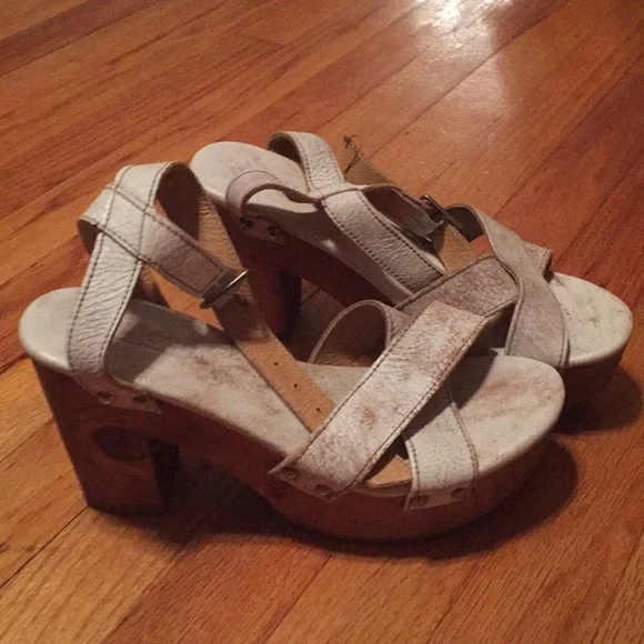 Bed Stu Cream Leather Platform Sandals with Wood Heel