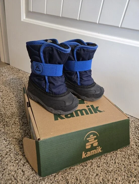Kamik Kids Navy and Black Insulated Snow Boots