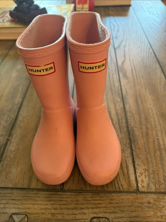 Hunter rainboots