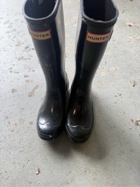 Hunter Black Kids Rain Boots with Red Logo