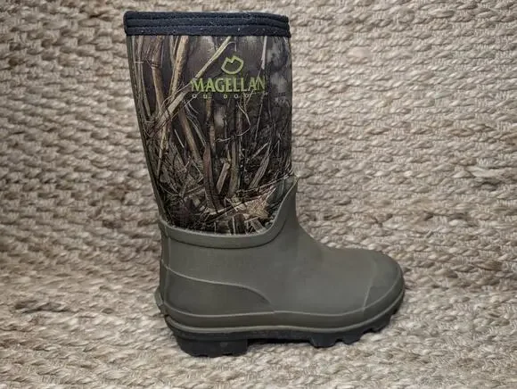 Magellan Outdoor Kids Camo Jersey Knee Boots Size 5 Waterproof Hunting