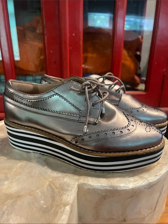 Arezzo Metallic Silver Leather Platform Oxfords Brogues Size 37