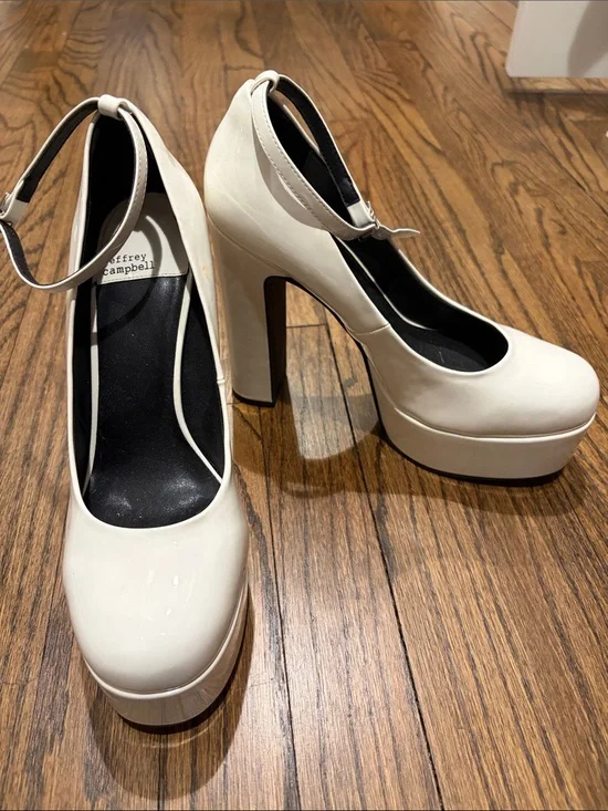 Jeffrey Campbell Cream Patent Platform Mary Jane Heels