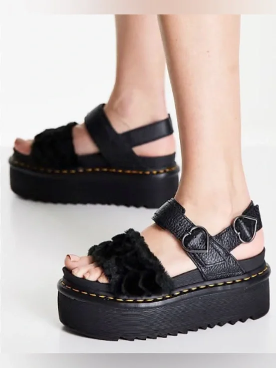 Dr. Martens Voss Quad Fluffy Faux Fur Platform Slide Sandals Women’s Size 7