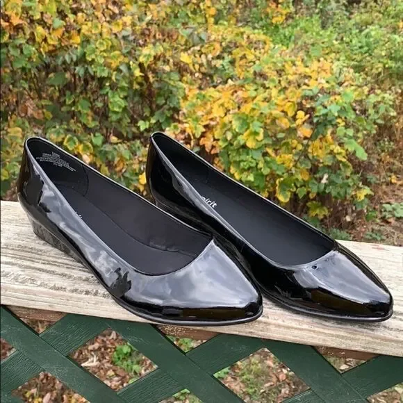 Easy spirit E 360 Paten Leather shoes Sz 9.5W NWOT