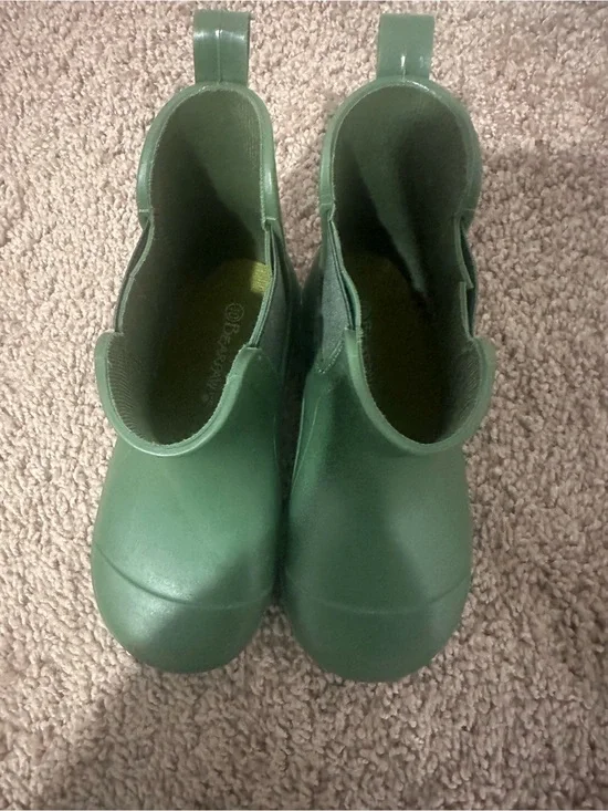 BearPaw Kids Chelsea Rain Boots in Green