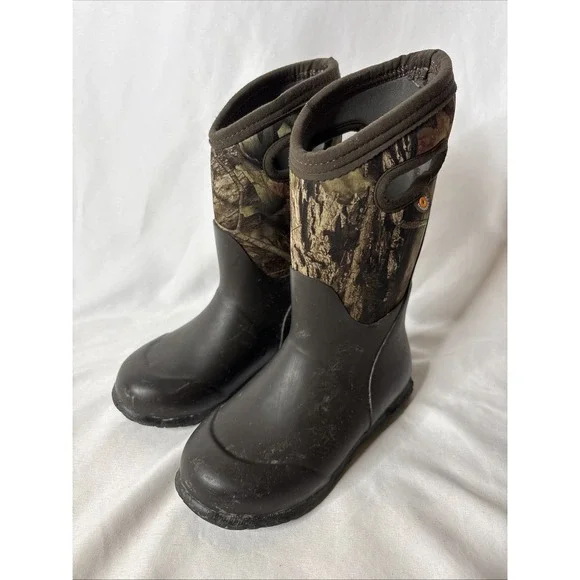 BOGS Kids' York Camo Waterproof Pull On Insulated Rain Boots Size 13 Mossy Oak