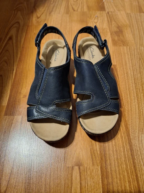 Clarks Navy Leather Slingback Sandals