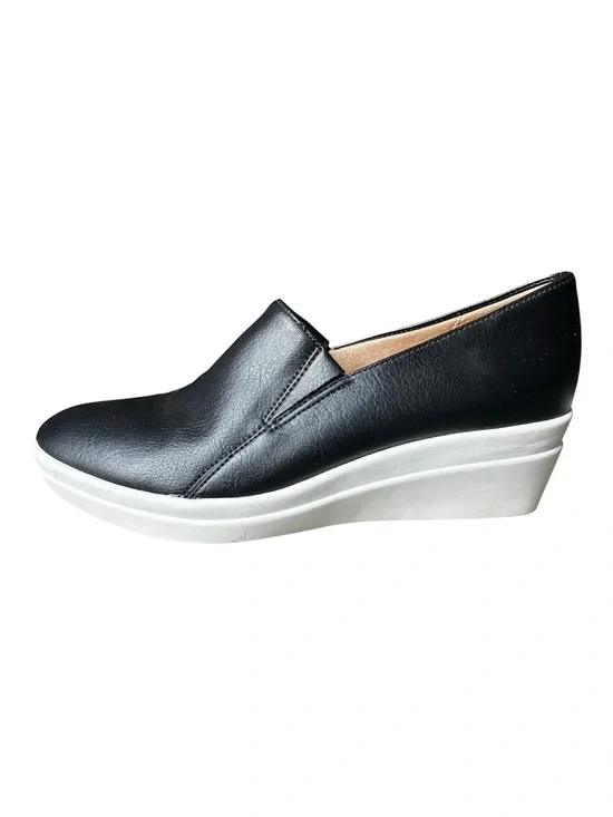 Naturalizer “Sandra”  Black Slip-On Platform Wedge Loafer size 7M Like New