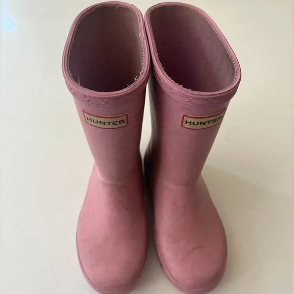 Hunter Soft Pink Mid-Calf Rubber Rain Boots