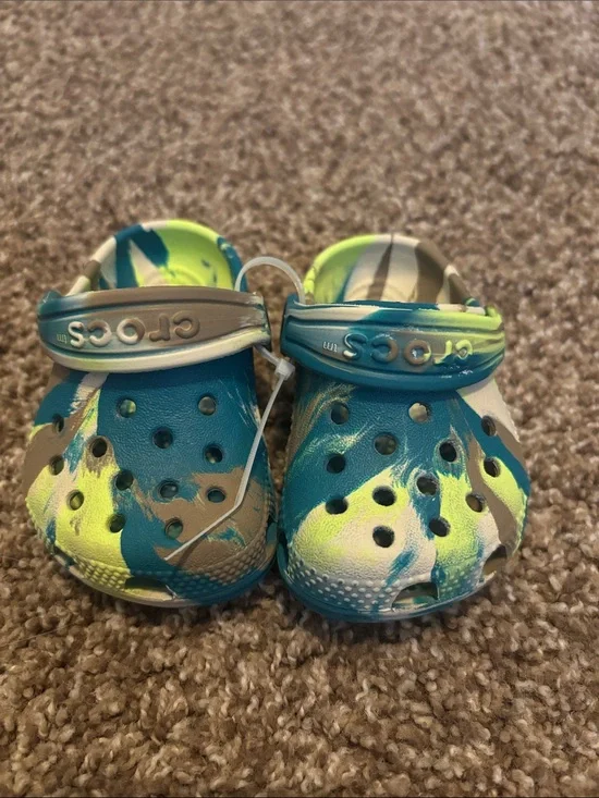CROCS Kids Paint-Splash Clogs in Teal & Neon Yellow