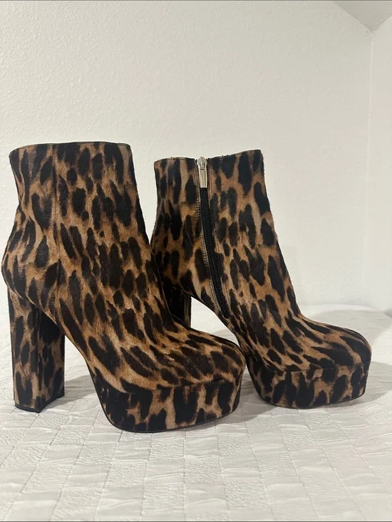Vince Camuto Leopard Print Platform Ankle Boots - Brown/Black