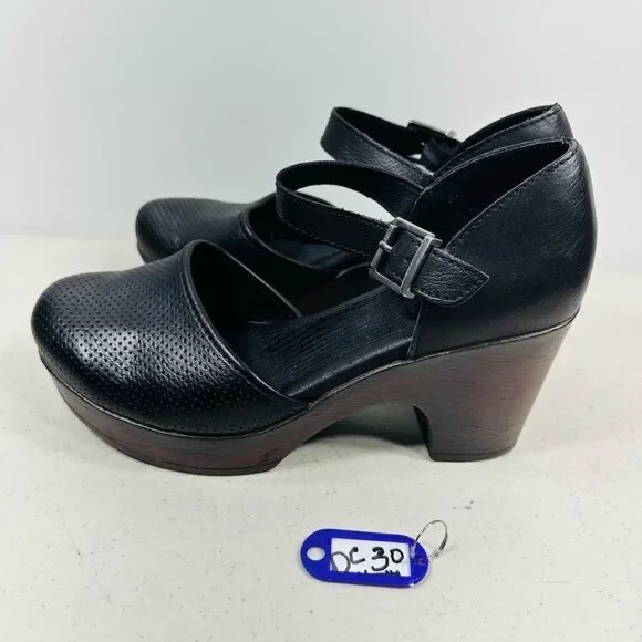 B.o.c. Born Concept Gia Clog size 6