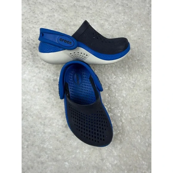 Crocs LiteRide Clog Kids Size C6 Blue Navy Slip On‎ Comfort Water Shoes Vacation