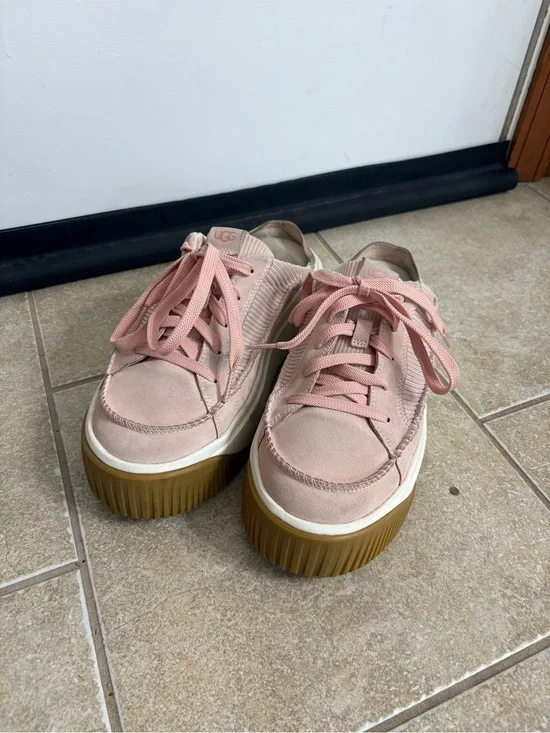 UGG Women’s Blush Pink Platform Sneakers with Gum Sole