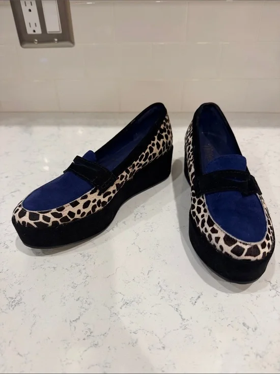 Y2K Millie’s Black and Electric Blue Suede and Leopard Platform Loafers