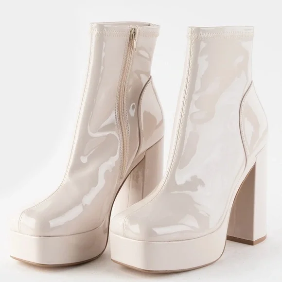 Steve Madden‎ Bianca Bone Patent Leather Platform Boots