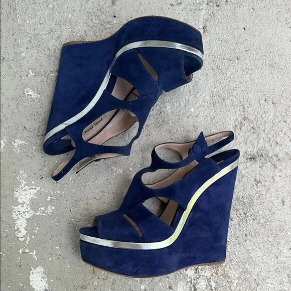 Miu Miu cut out platforms