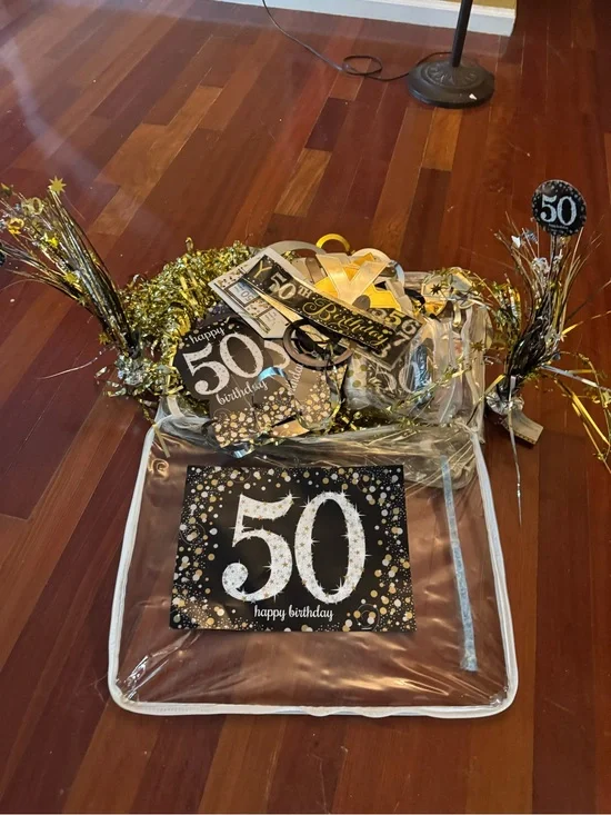 50th Birthday Party Decoration Kit - Black and Gold