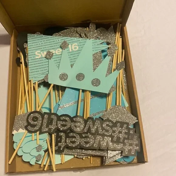46-Piece Sweet 16 Decor: High-Quality Photo Props EUC