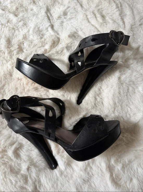 Jcoey Black Strappy Cutout Women’s Platform Sandals size 7
