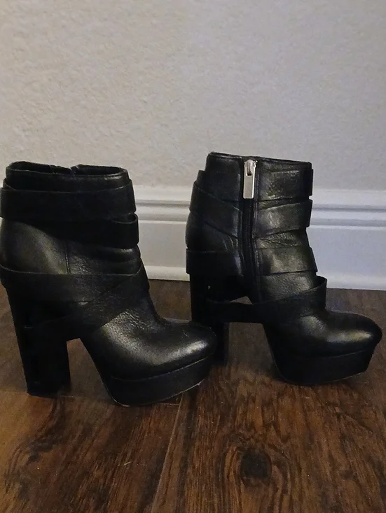Dolce Vita Black Leather Platform Ankle Boots with Wrap Straps