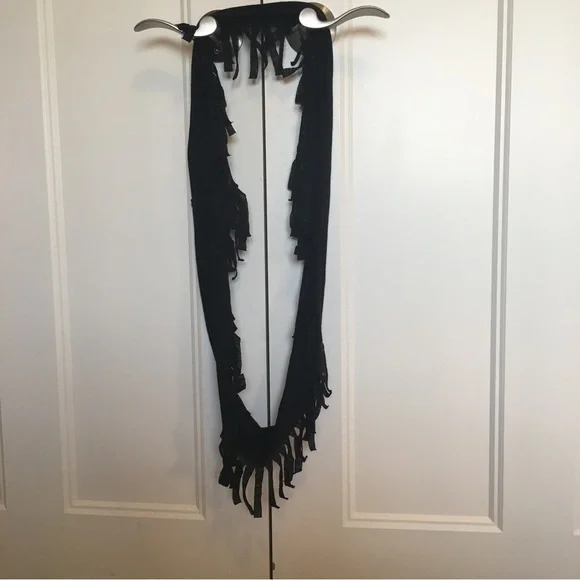 Girls size 10 Justice black fringe wrap around infinity scarf