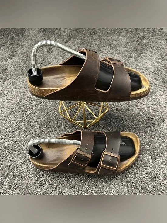 Birkenstock Arizona Sandals EU 40 Women 9 Men 7 Regular Two Strap Brown Cream