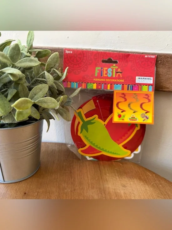 Hobby Lobby Fiesta Chili Pepper Hanging Decorations - Red & Green