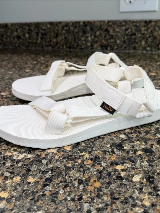 Teva White Women's Adjustable Sport Sandals 9
