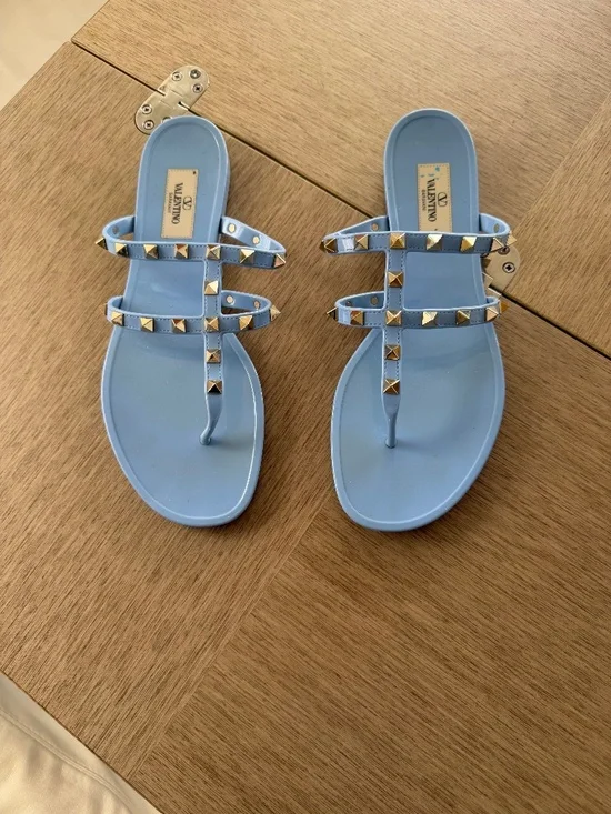 BABY BLUE JELLY VALENTINO SANDAL