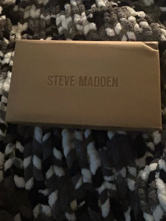 Steve Madden Tan Cardboard Shoe Box with Logo