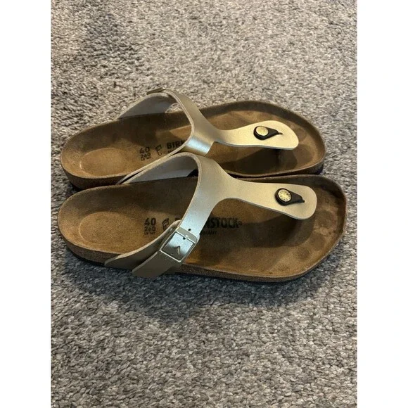Birkenstock Gold Gizeh Buckle Leather Flip Flop Slip On Sandal Size 40 US 9