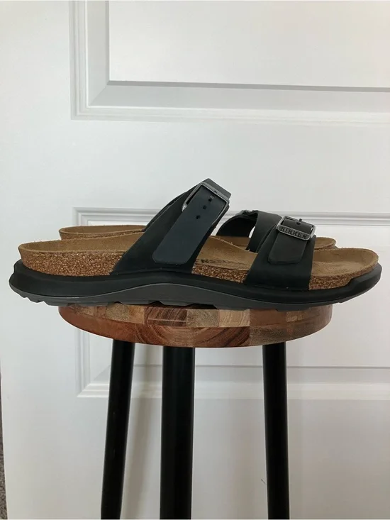 NEW Birkenstock Sierra Crosstown Sandals Women EU 39 US 8-8.5 Black 2026-715