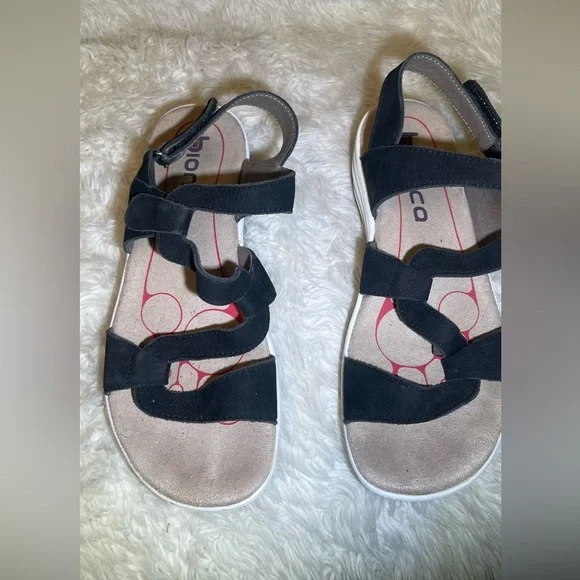 Bionica Black womens  Strappy Sandals size 7.5