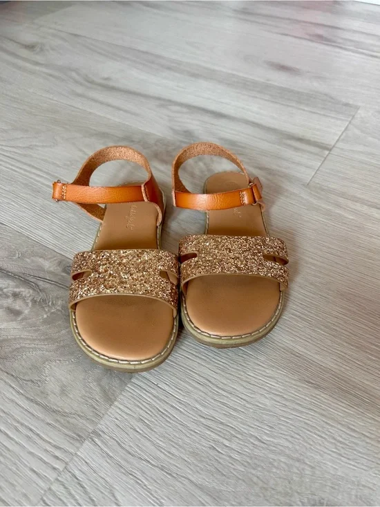 Cat & Jack Girls' Glitter Strap Sandals - Gold