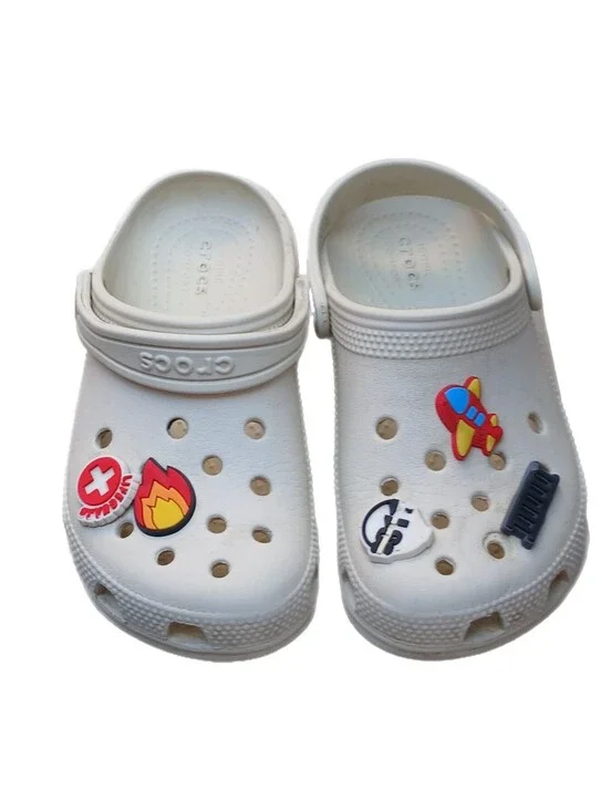 Crocs Kids Off White Classic Clogs | Sz C 13