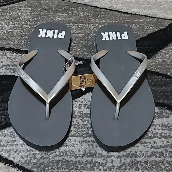 VS PINK BLACK SILVER LOGO FLIP FLOPS SANDALS