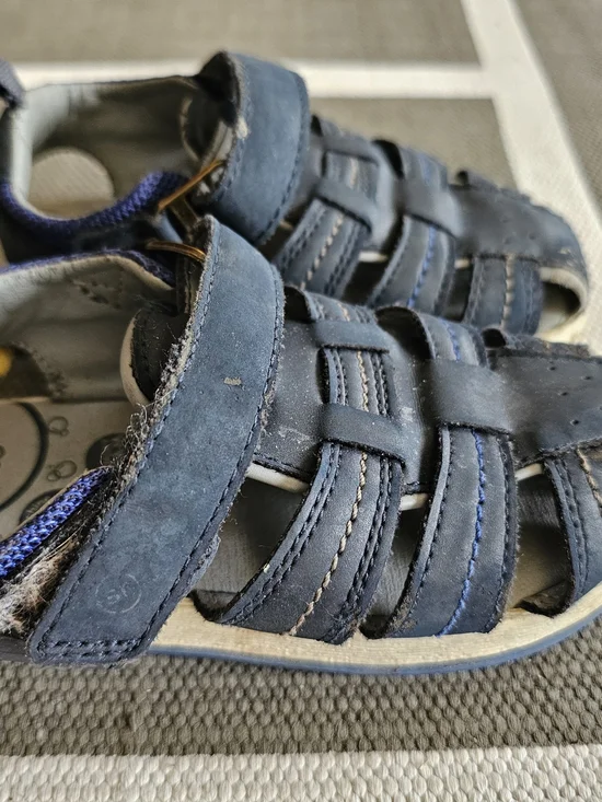 Stride Rite Navy Blue Boys Closed-Toe Fisherman Sandals