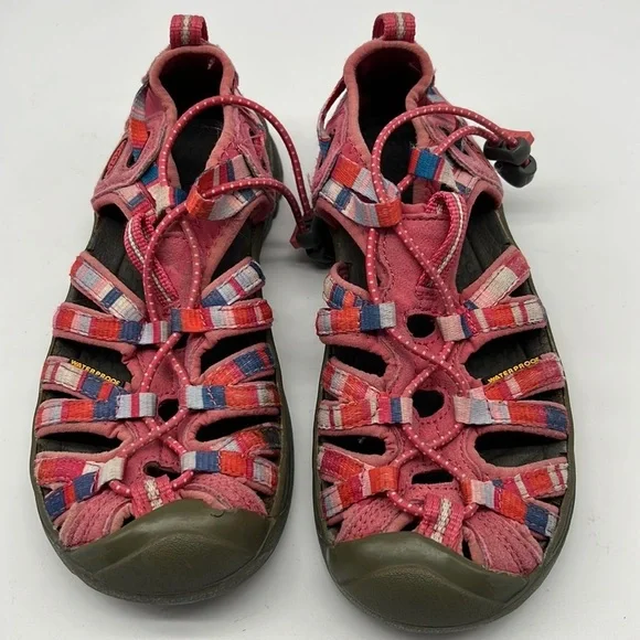 Keen Girls Newport Closed Toe Rainbow Water/Hiking Shoes size 2