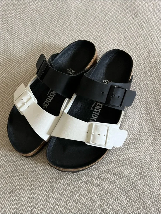 Birkenstock Women's Arizona Split Black & White Sandals Size 35/225/L4
