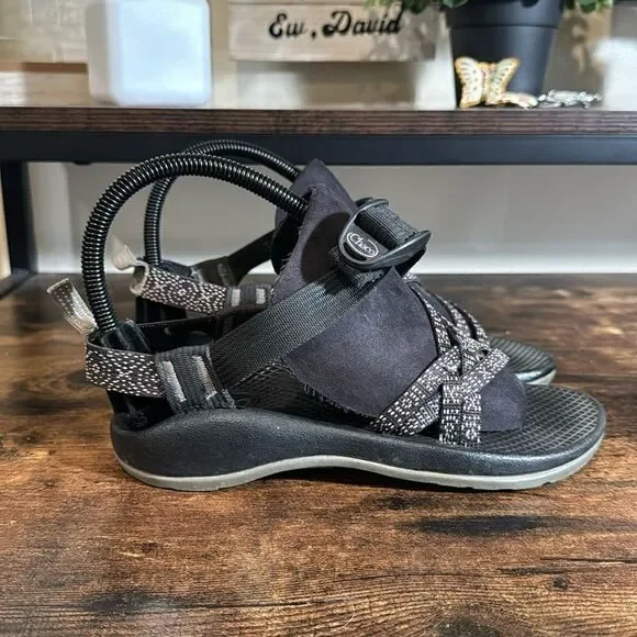 Chaco Kids black and white design sandals‎ Size 3