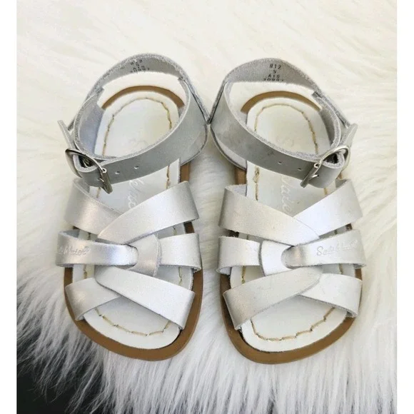 Salt Water Sandals Original Silver Leather Toddler Size 5 Buckle
