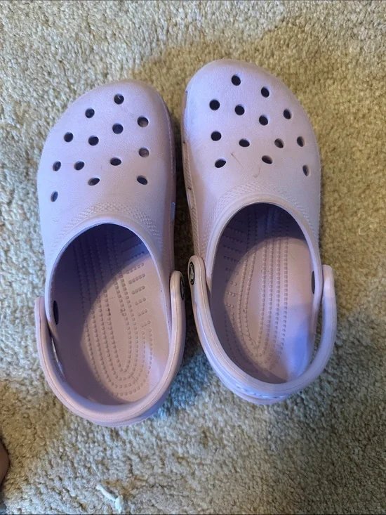CROCS Kids Classic Clog in Lavender