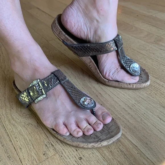 Stuart Weitzman jeweled large buckle slides sandals silver snakeskin 10