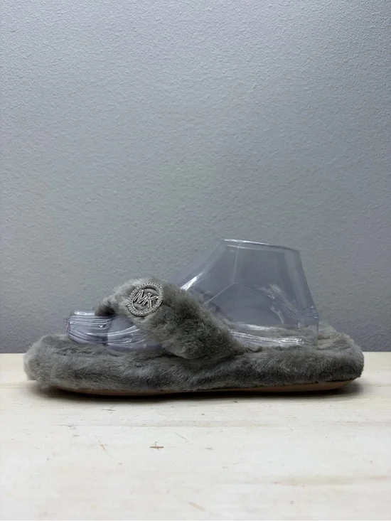 Michael Kors Gray Faux Fur Thong Sandals Size 8